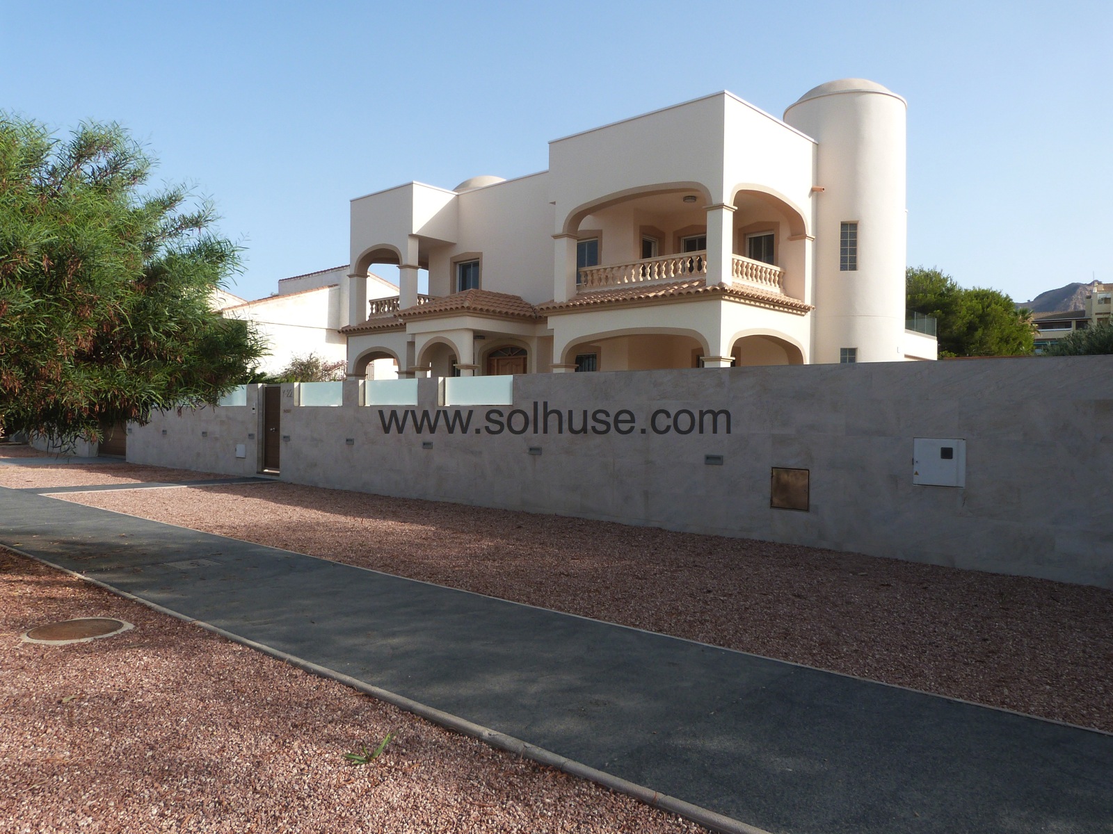 STATUESQUE MANOR IN SAN GINES, 5 BEDS, POOL & SEA VIEWS