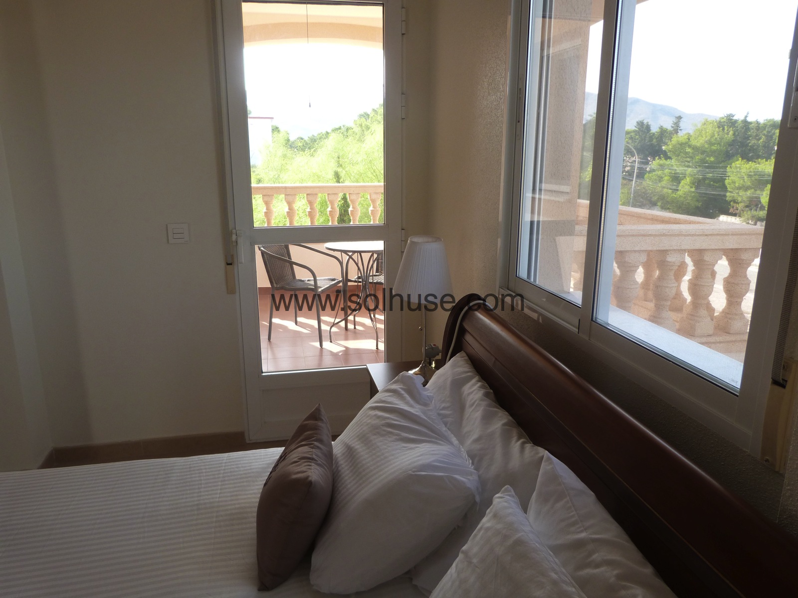 STATUESQUE MANOR IN SAN GINES, 5 BEDS, POOL & SEA VIEWS