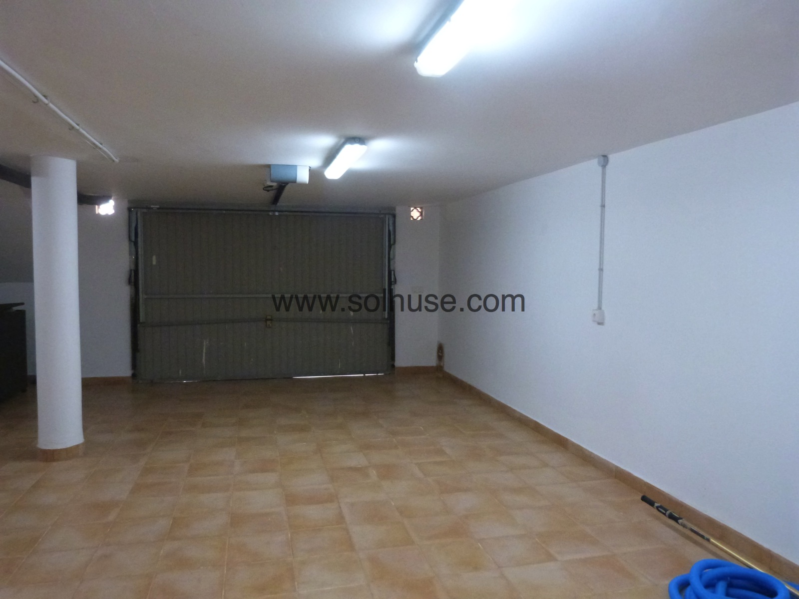 STATUESQUE MANOR IN SAN GINES, 5 BEDS, POOL & SEA VIEWS