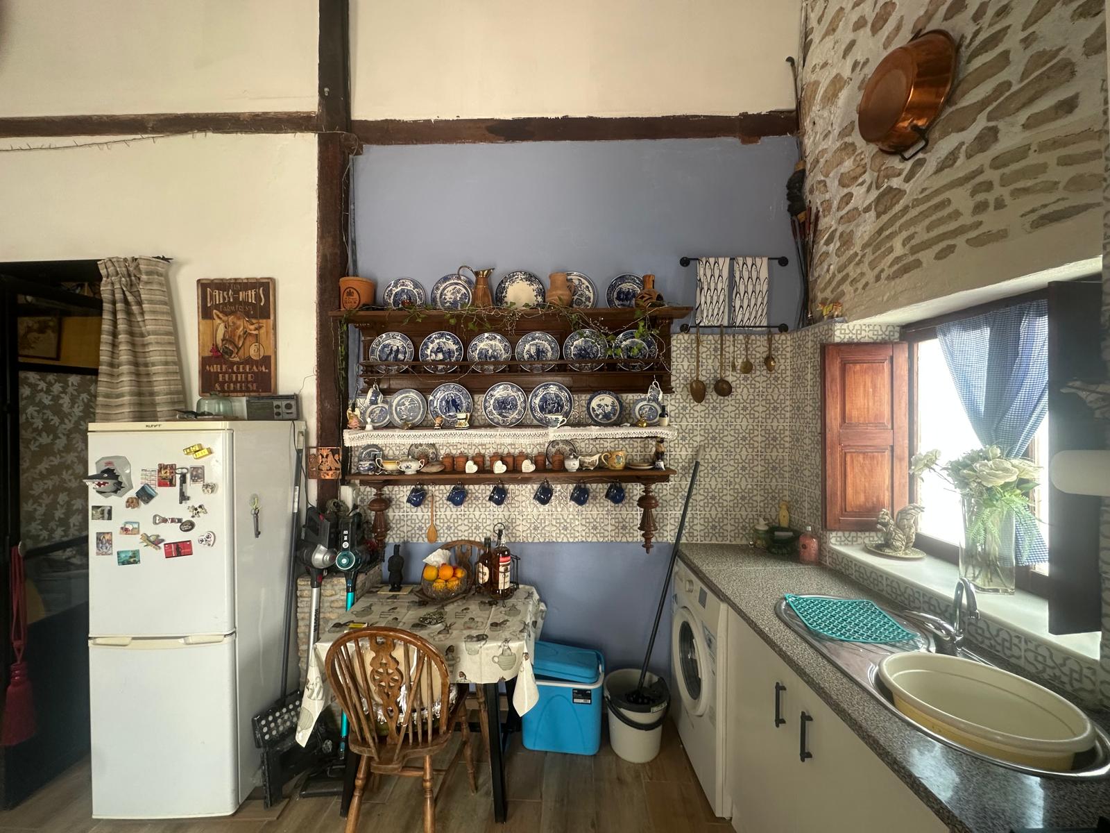 FANTASTIC 2 BEDROOM COTTAGE HOUSE IN THE COUNTRY CLOSE TO SEA