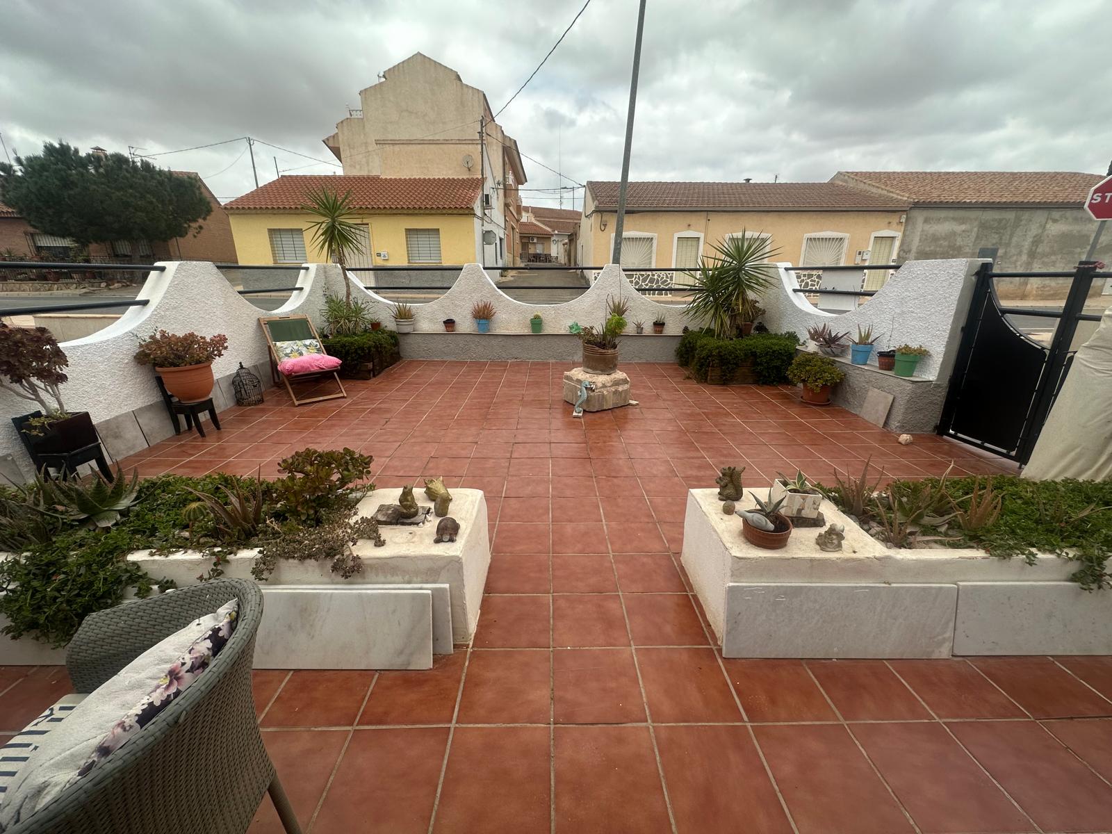 FANTASTIC 2 BEDROOM COTTAGE HOUSE IN THE COUNTRY CLOSE TO SEA