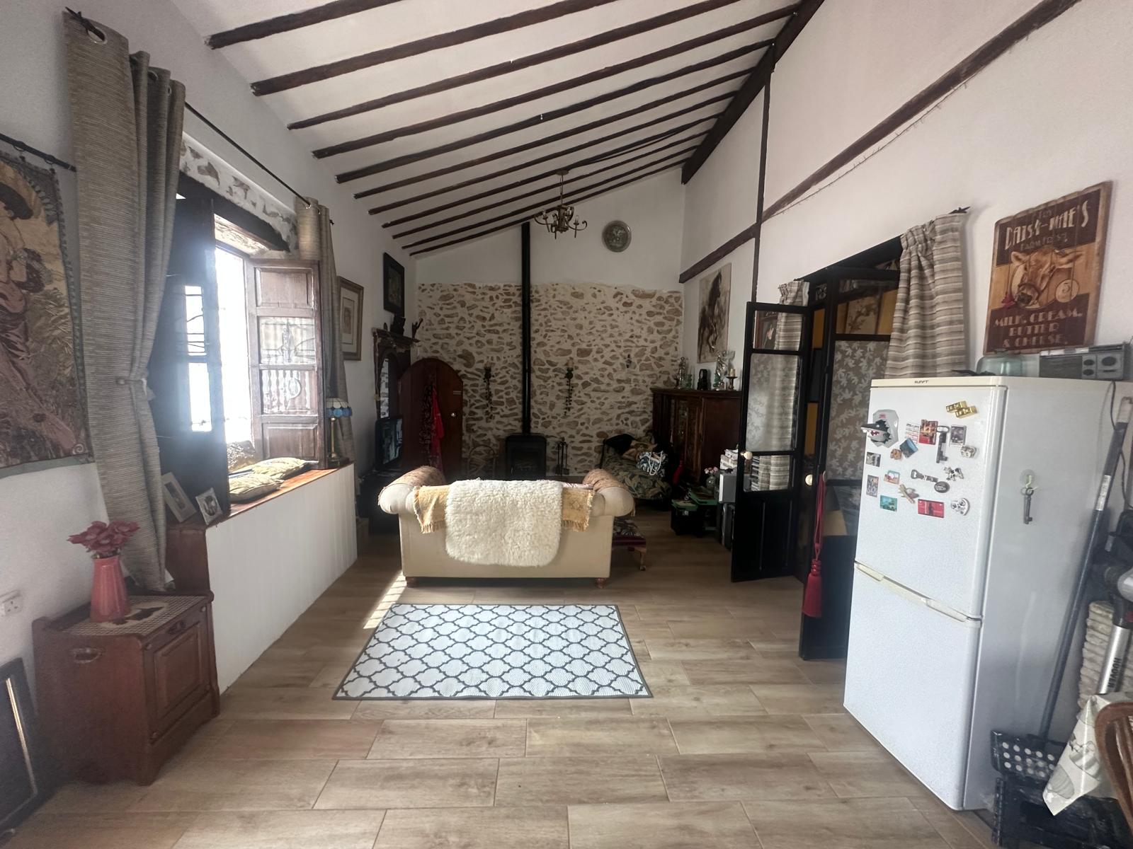 FANTASTIC 2 BEDROOM COTTAGE HOUSE IN THE COUNTRY CLOSE TO SEA