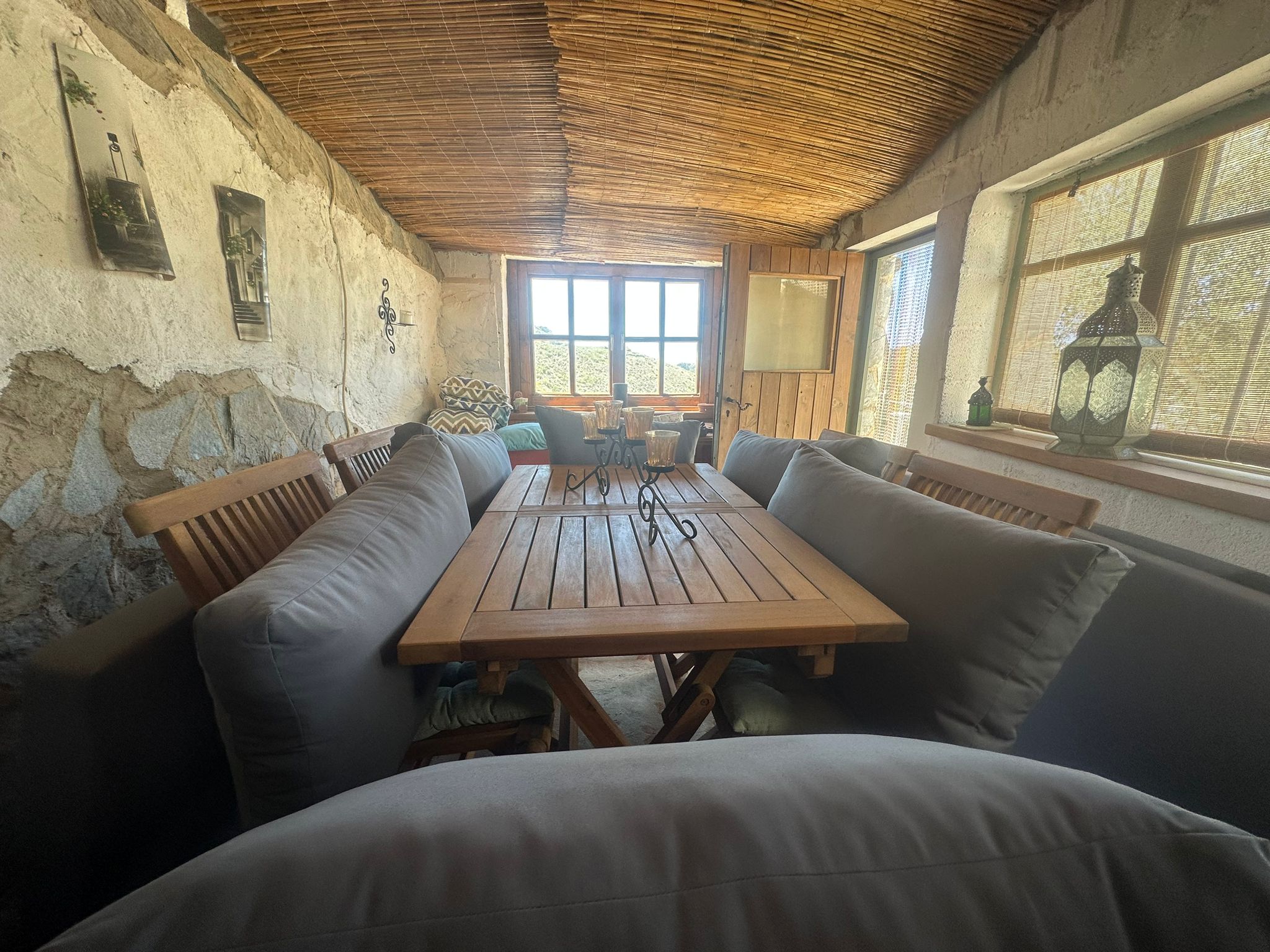 FANTASTIC COUNTRY FINCA WITH PARTIAL SEA VIEW