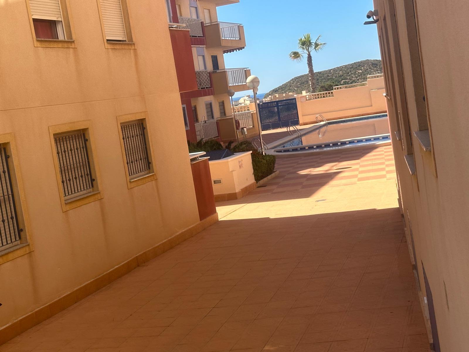 FANTASTIC 1 BED APARTMENT IN LA CUMBRE