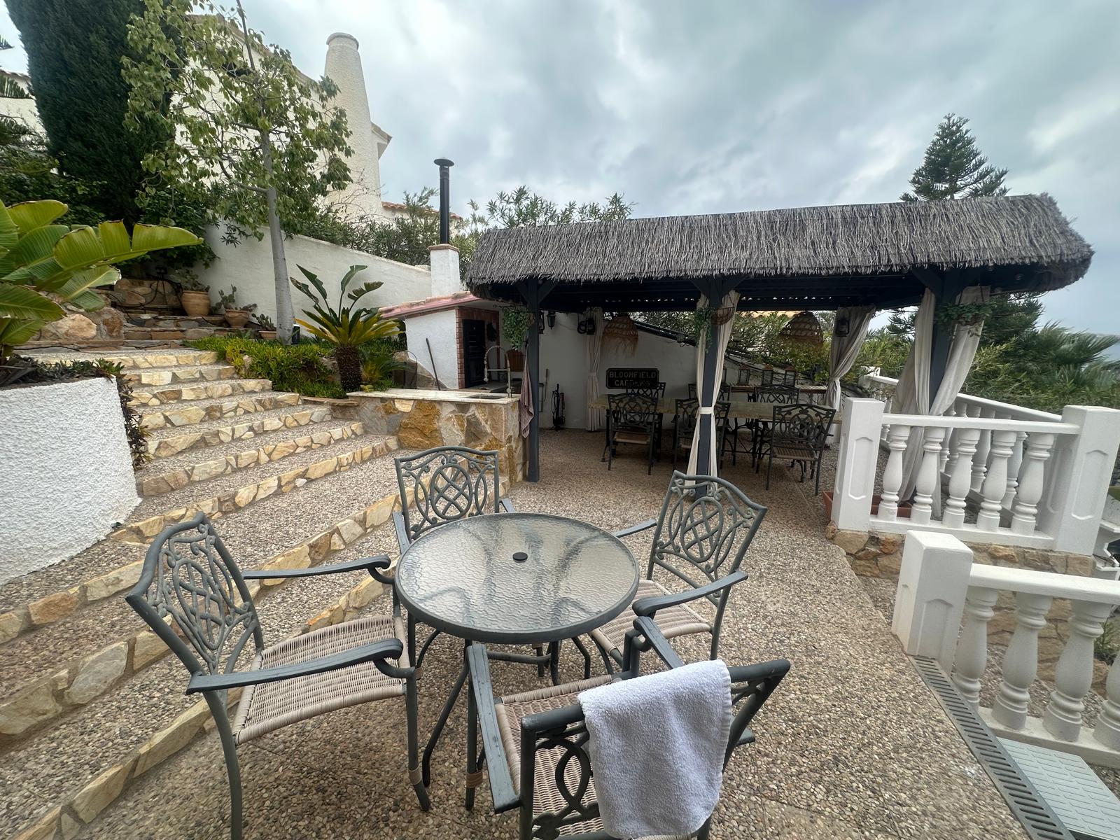 MAGNIFICENT VILLA WITH AMAIZING SEA VIEWS IN ISLA PLANA