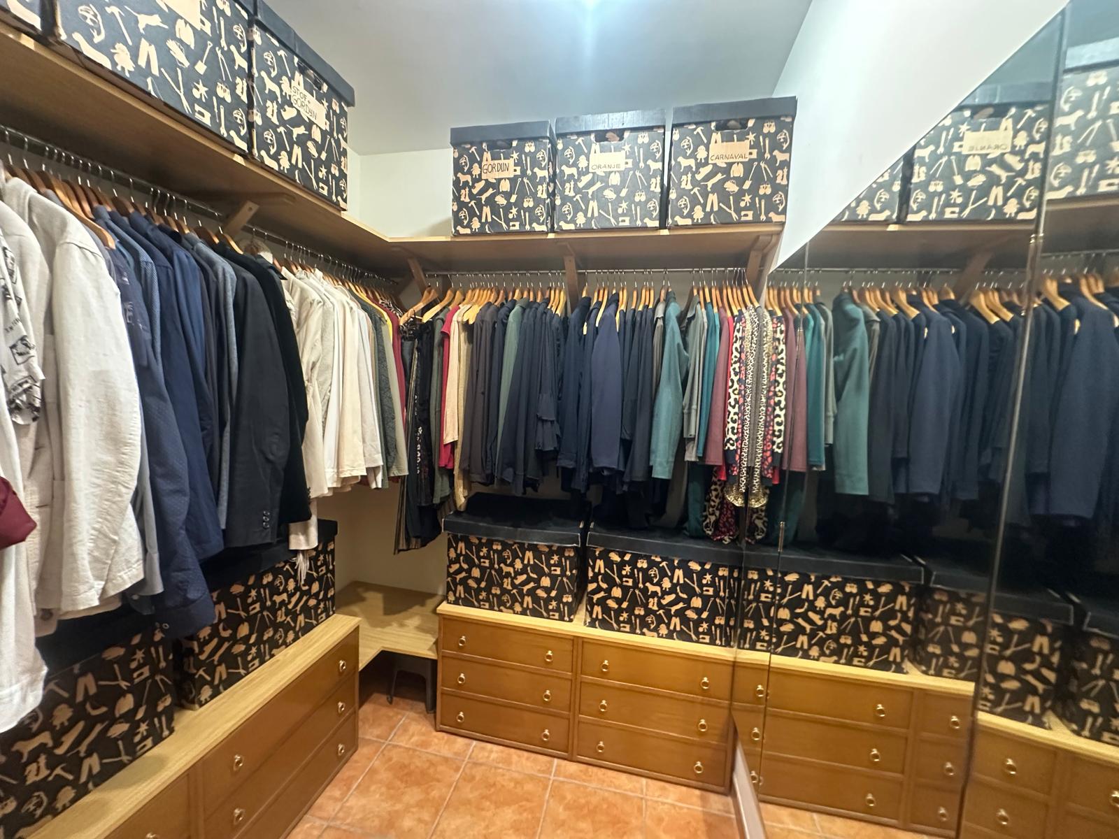 MAGNIFICENT VILLA WITH AMAIZING SEA VIEWS IN ISLA PLANA