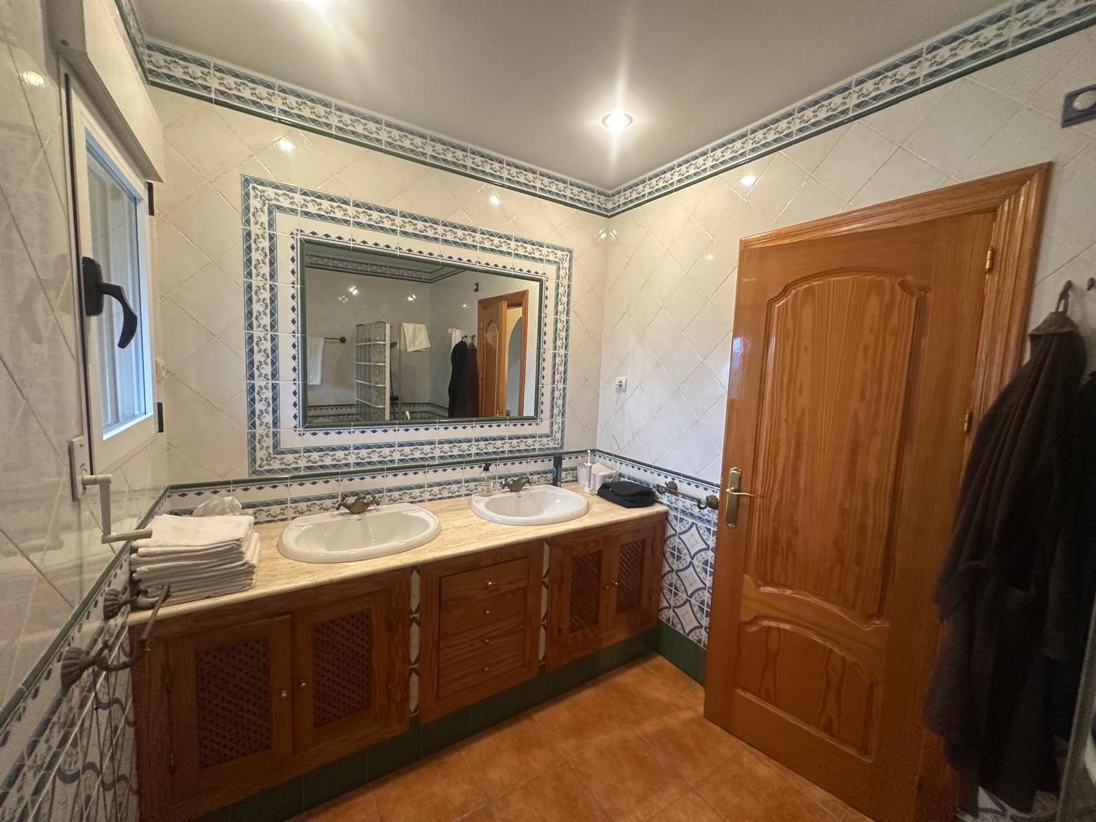 MAGNIFICENT VILLA WITH AMAIZING SEA VIEWS IN ISLA PLANA