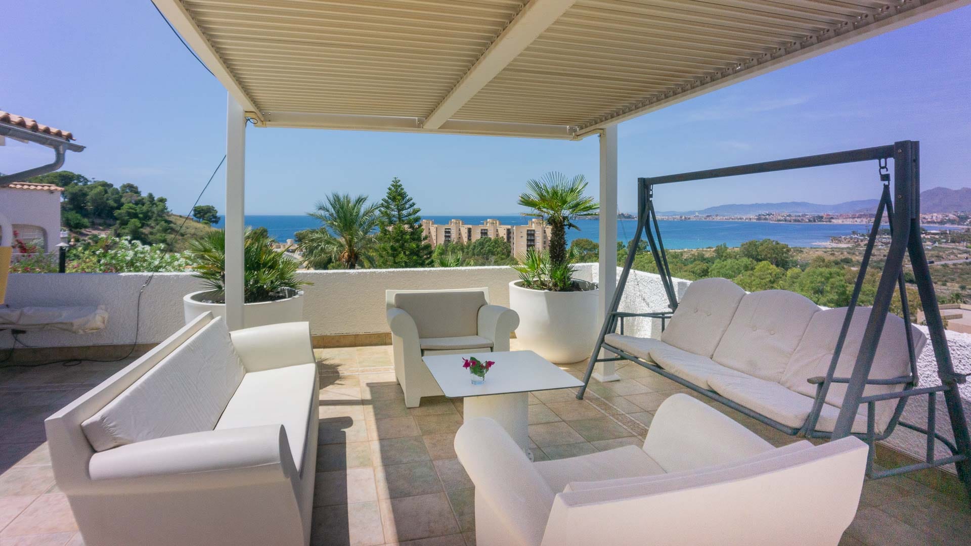 MAGNIFICENT VILLA WITH AMAIZING SEA VIEWS IN ISLA PLANA