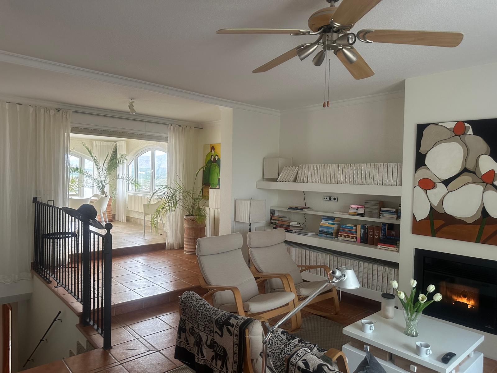 MAGNIFICENT VILLA WITH AMAIZING SEA VIEWS IN ISLA PLANA